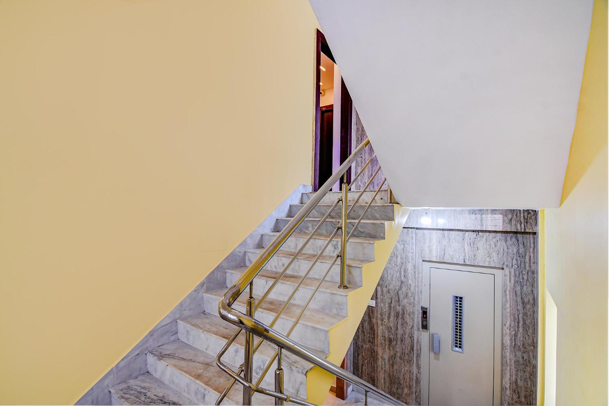 Fabhotel Heritage Ruby Kolkata Exterior photo